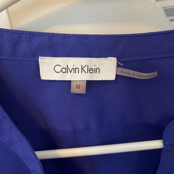 Calvin Klein Blue Dress Shirt with gold accents - Picture 7 of 7